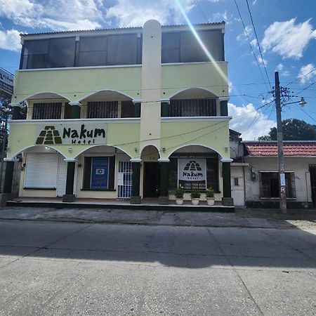 Nakum Hotel ฟลอเรส ภายนอก รูปภาพ